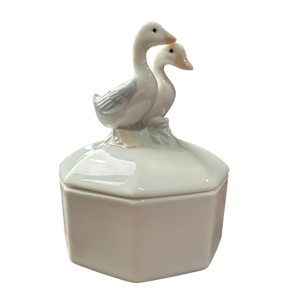 Vintage 70s 80s Porcelain Duck Goose Jewelry Trinket Box Cottage Farm Whimsical